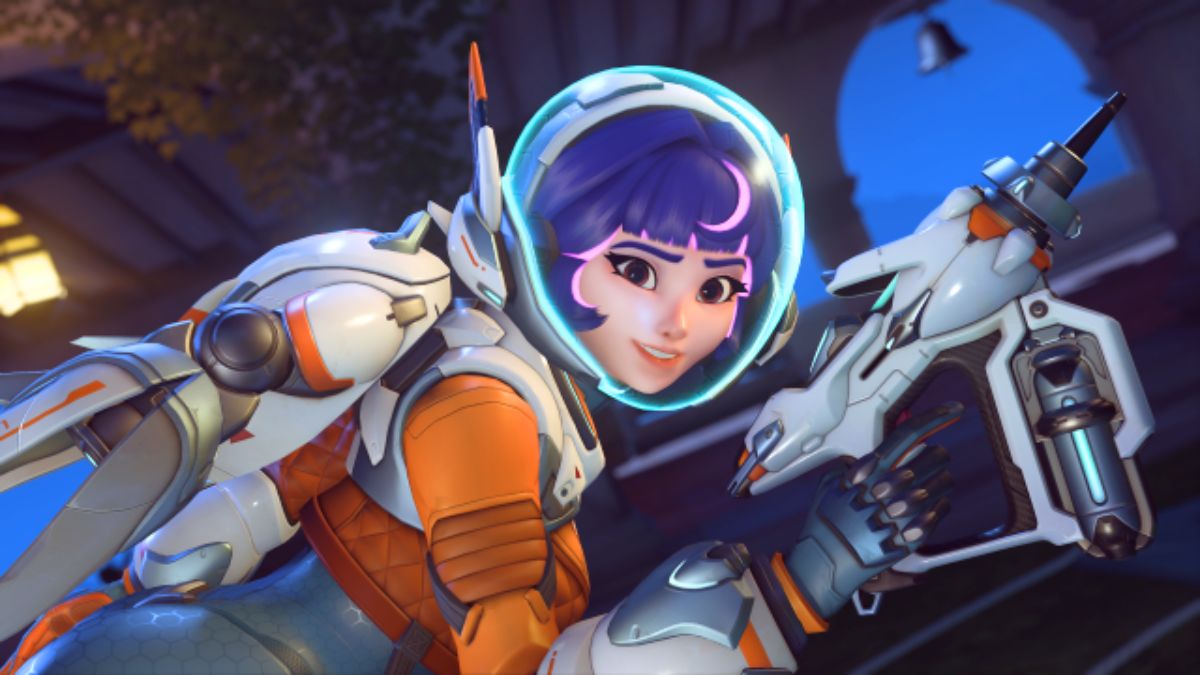 Juno from Overwatch 2 in her space ranger gear